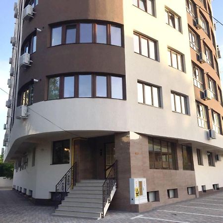 ياش Elyse Comfortable Apartment Close To Palas Mall المظهر الخارجي الصورة