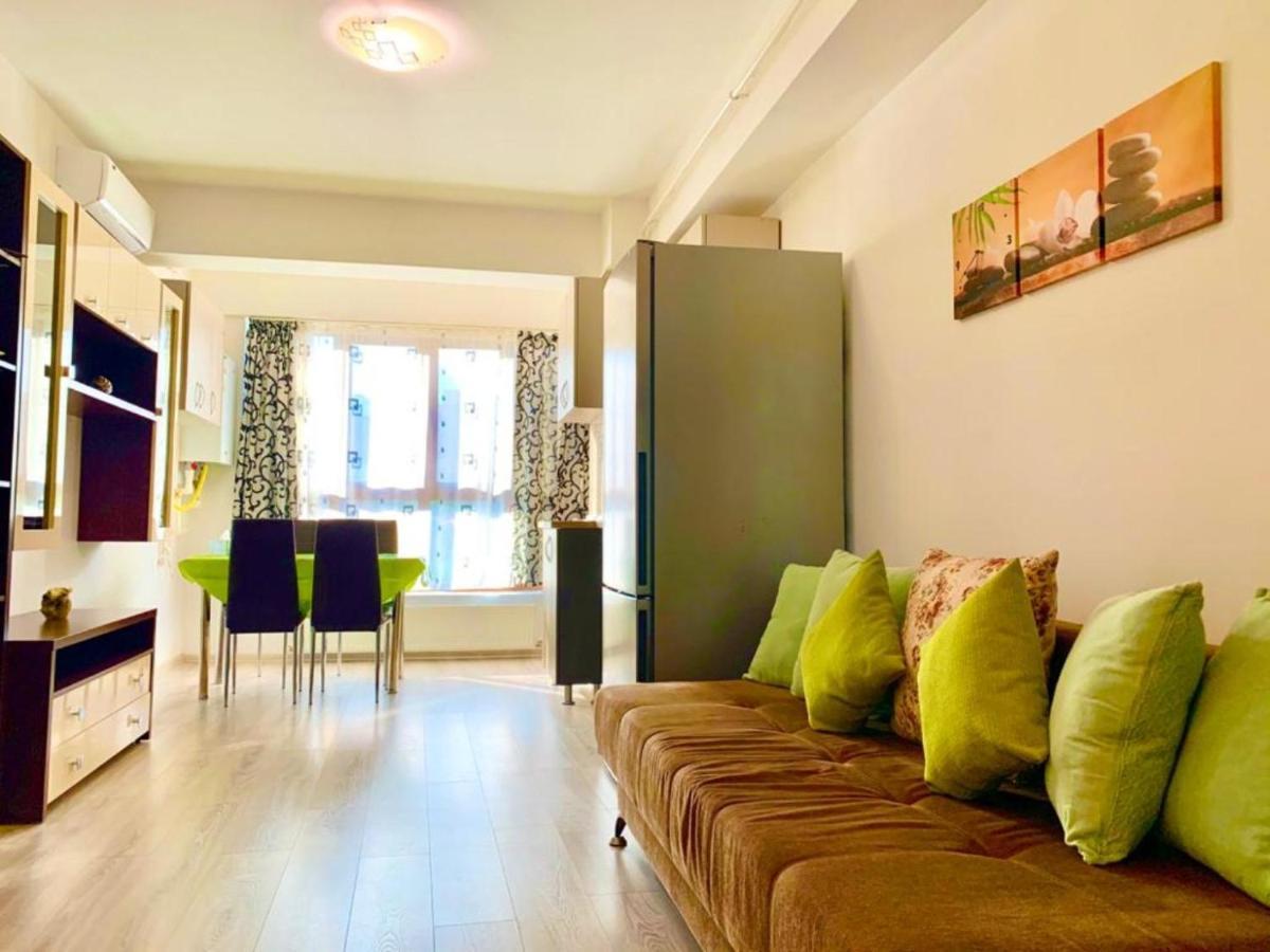 ياش Elyse Comfortable Apartment Close To Palas Mall المظهر الخارجي الصورة